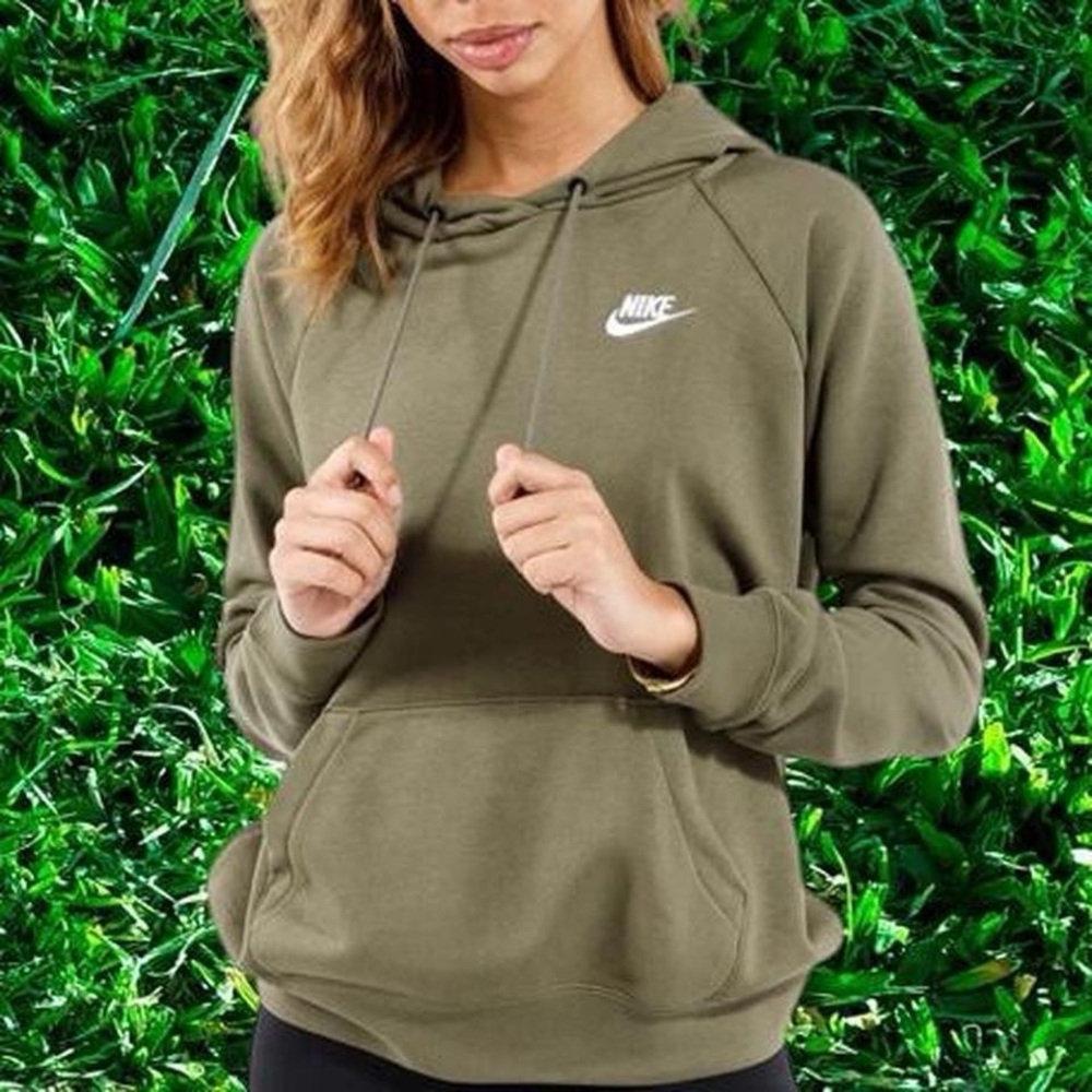 Nike Pullover Hoodie
